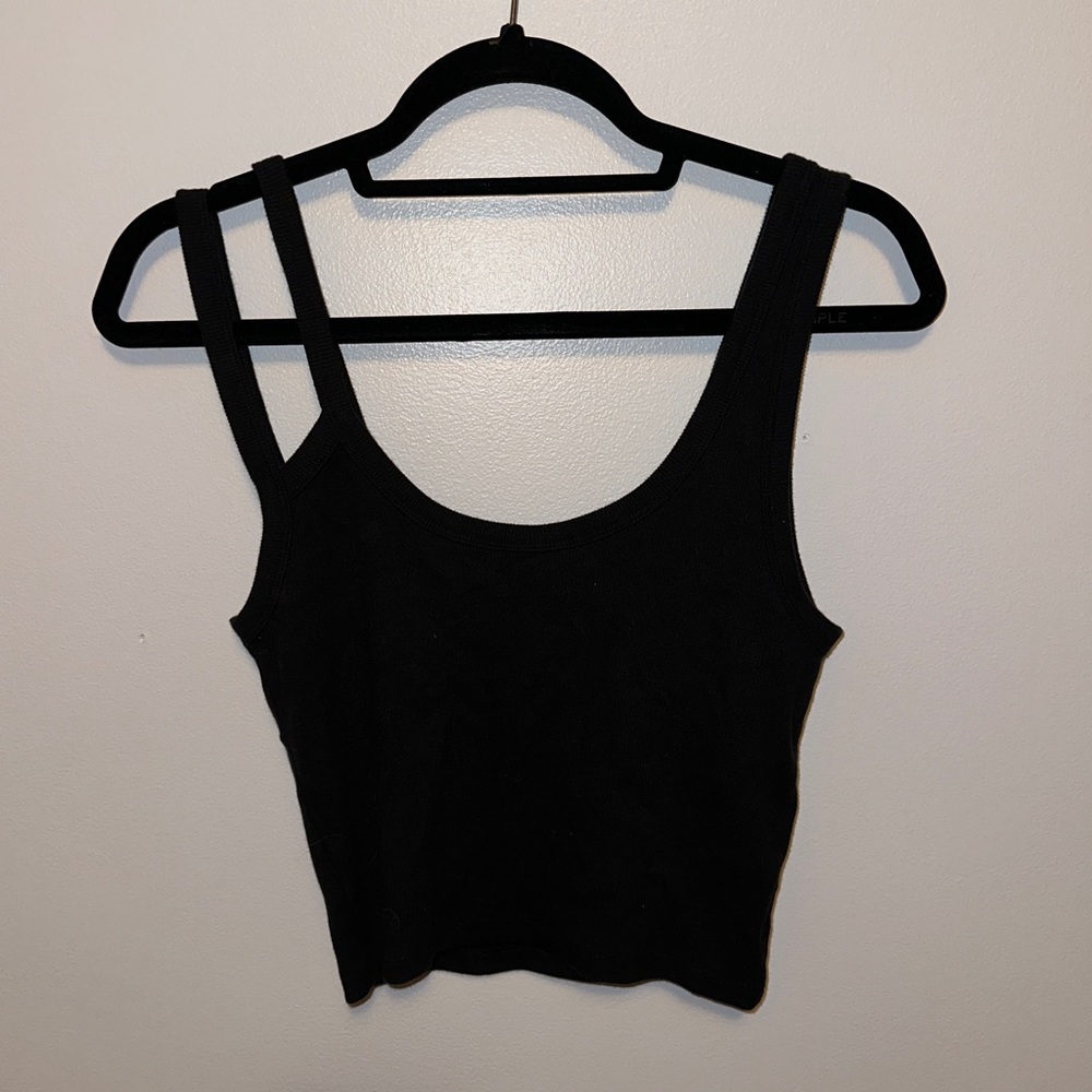 NWT Abercrombie & Fitch medium black cropped tank top with double skinny straps